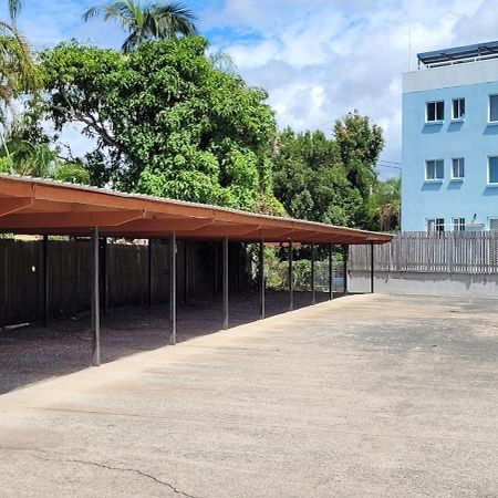 Tower Court Motel - Adults Only Haven Hervey Bay Dış mekan fotoğraf