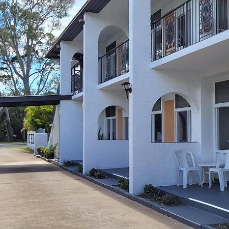 Tower Court Motel - Adults Only Haven Hervey Bay Dış mekan fotoğraf