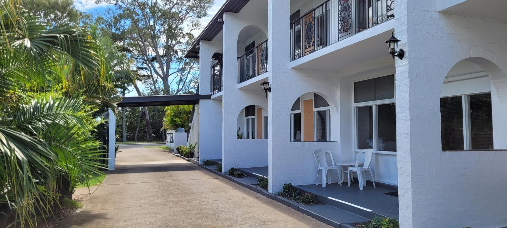 Tower Court Motel - Adults Only Haven Hervey Bay Dış mekan fotoğraf