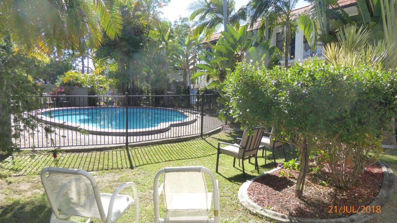 Tower Court Motel - Adults Only Haven Hervey Bay Dış mekan fotoğraf