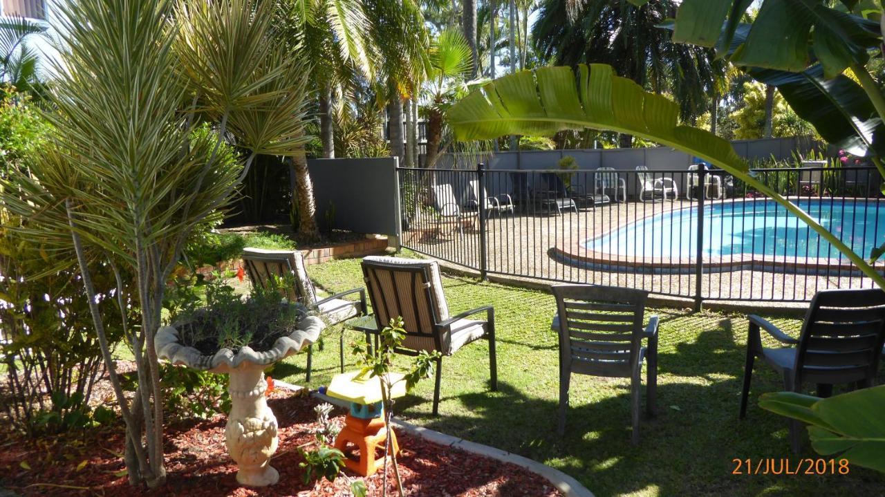 Tower Court Motel - Adults Only Haven Hervey Bay Dış mekan fotoğraf