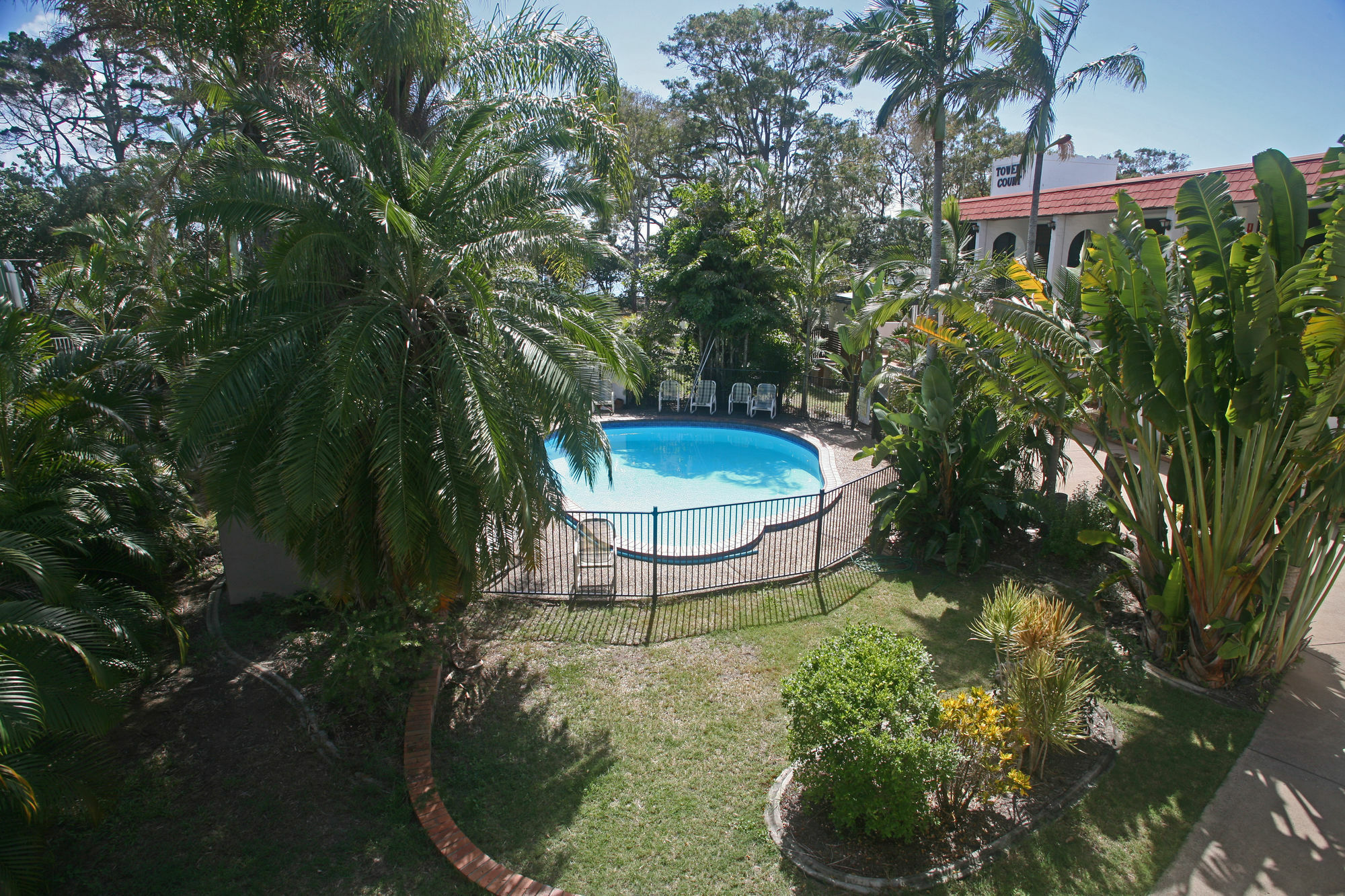 Tower Court Motel - Adults Only Haven Hervey Bay Dış mekan fotoğraf